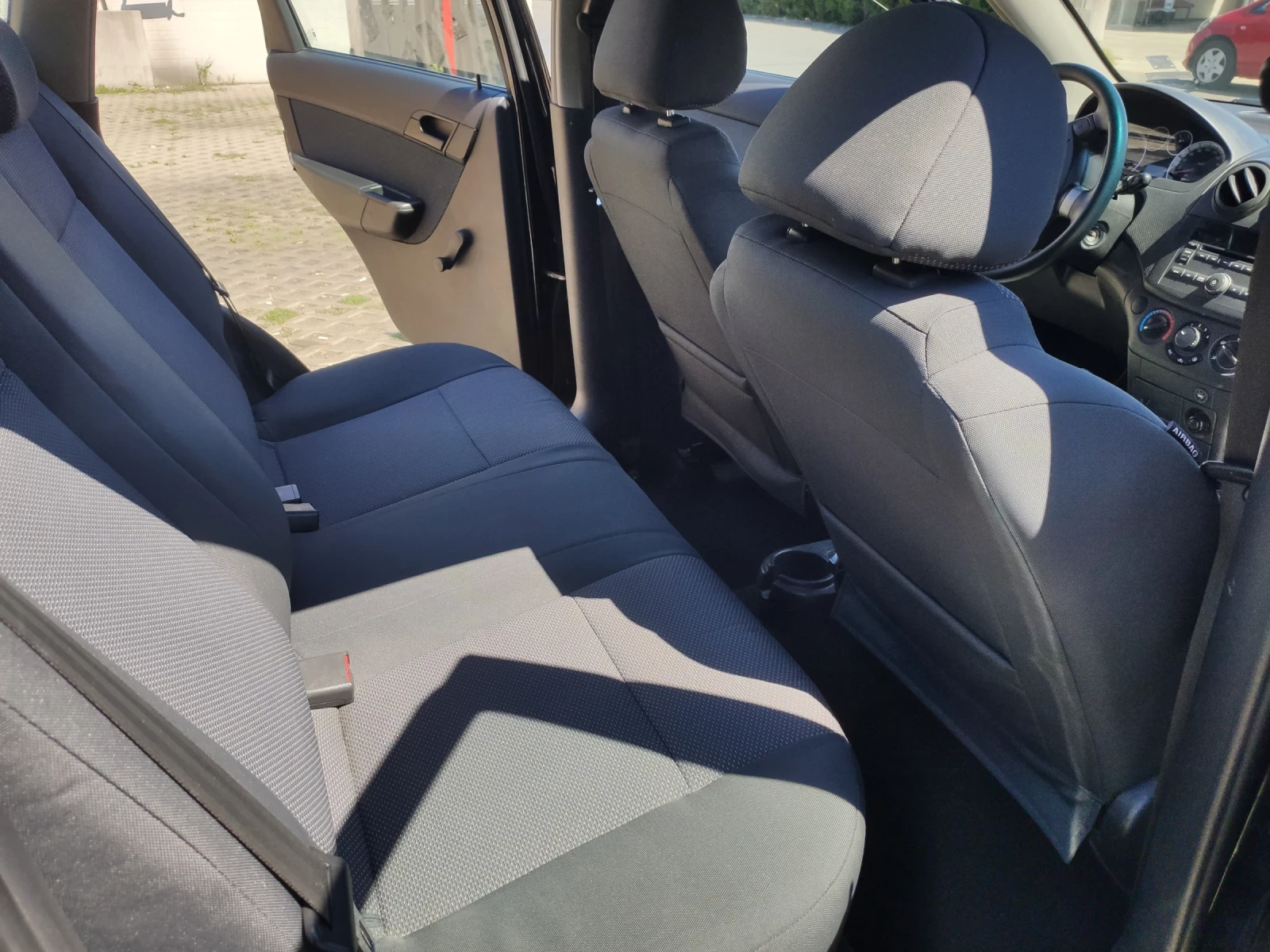 Chevrolet Aveo  - изображение 4