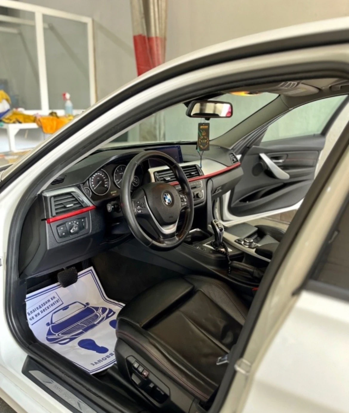 BMW 320  - изображение 5