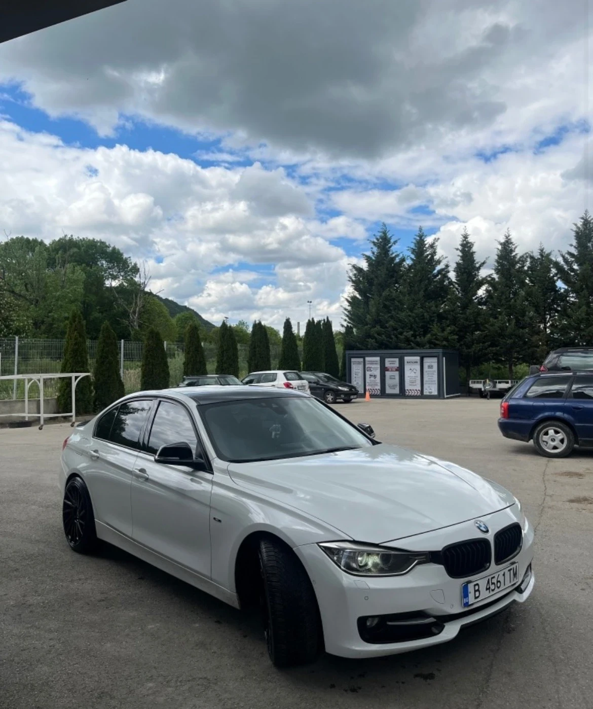 BMW 320  - изображение 4