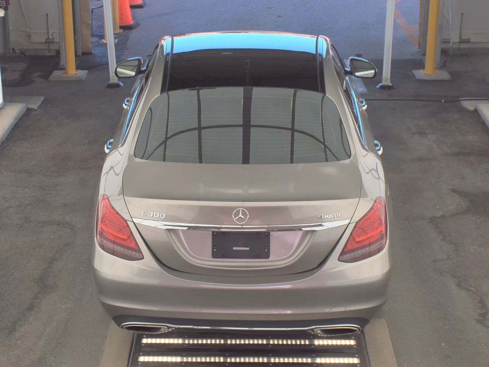 Mercedes-Benz C 300 Premium* 4matic* ПОДГРЕВ* KEYLESS* BURMERSTER - изображение 2