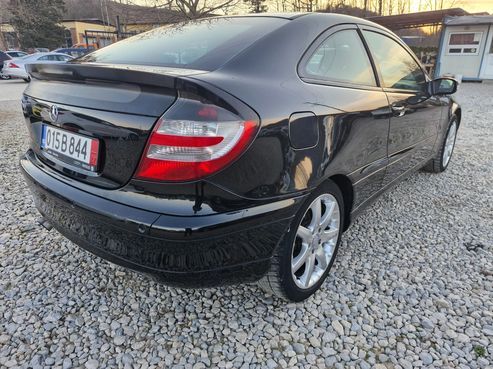 Mercedes-Benz C 180 * 143* AC* PDC* XENON* FACE* AUT, снимка 5 - Автомобили и джипове - 53787378