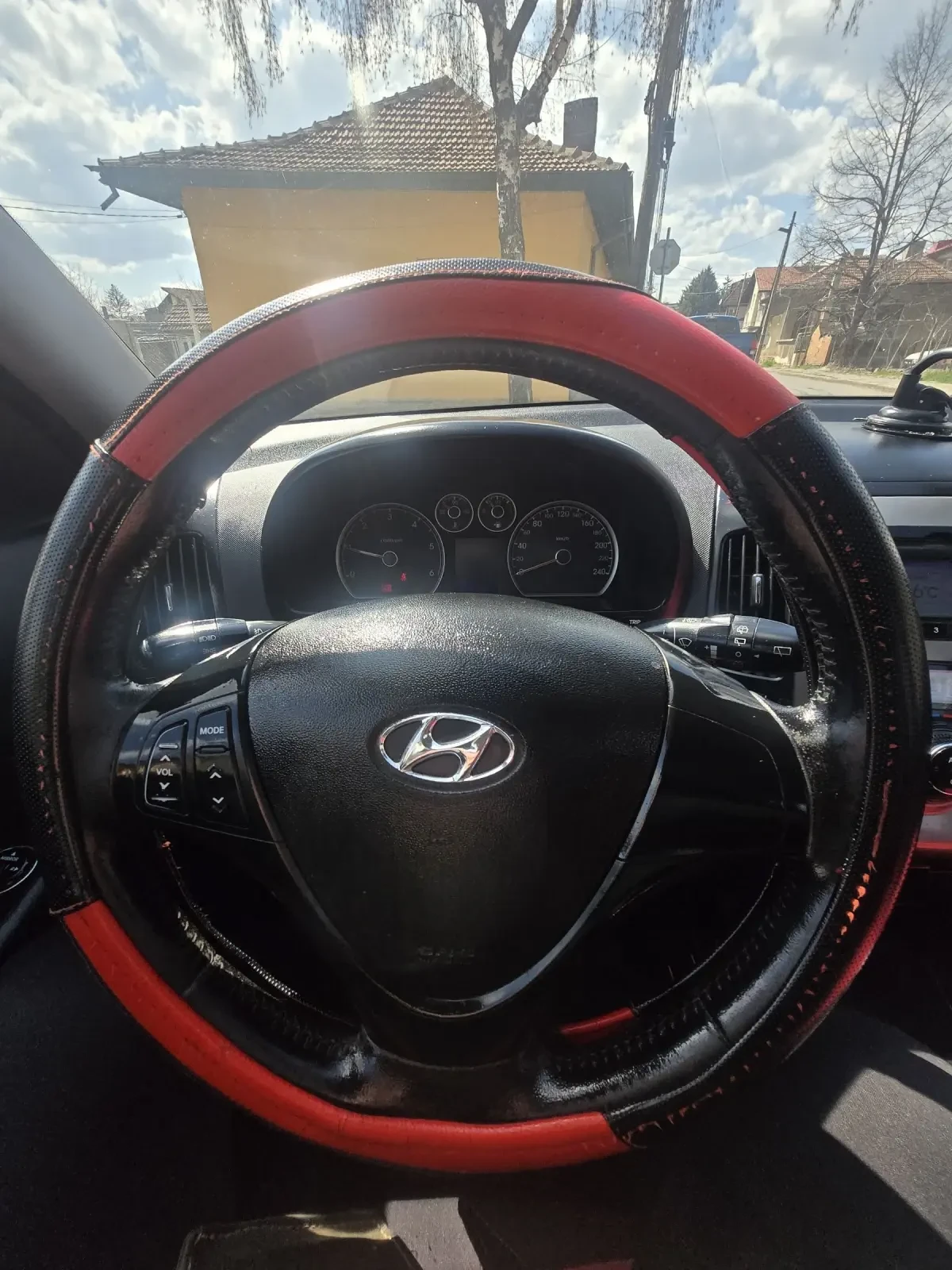 Hyundai I30 1.6 дизел 90к.с. топ топ топ , снимка 12 - Автомобили и джипове - 53984961