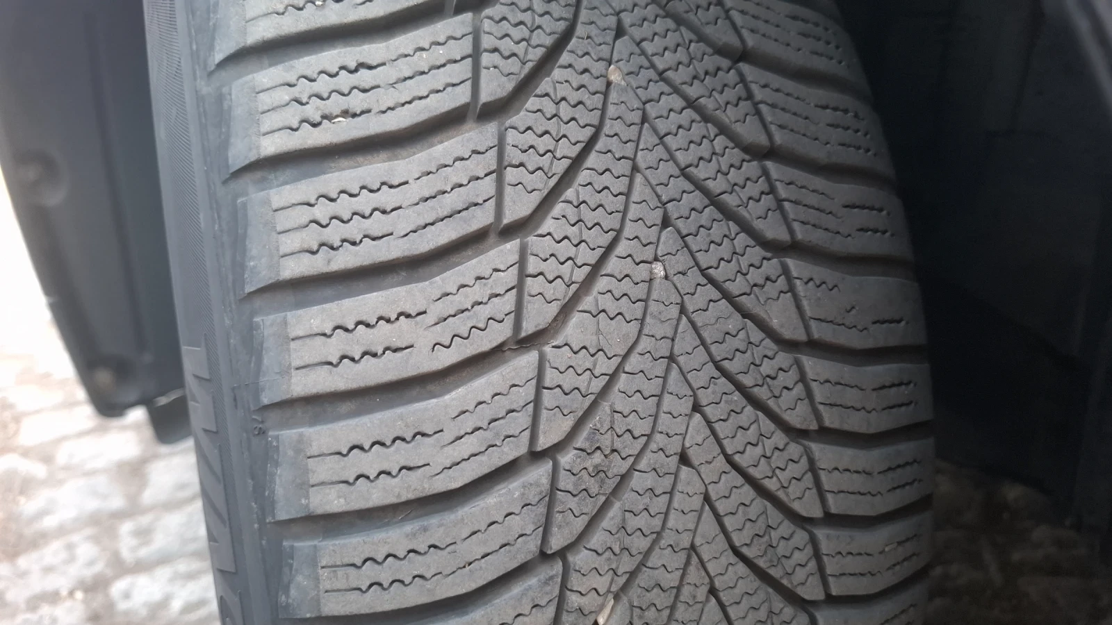 BMW 530 530Xdrive/235КС/Автоматик/Кожа/Нави, снимка 15 - Автомобили и джипове - 53987511