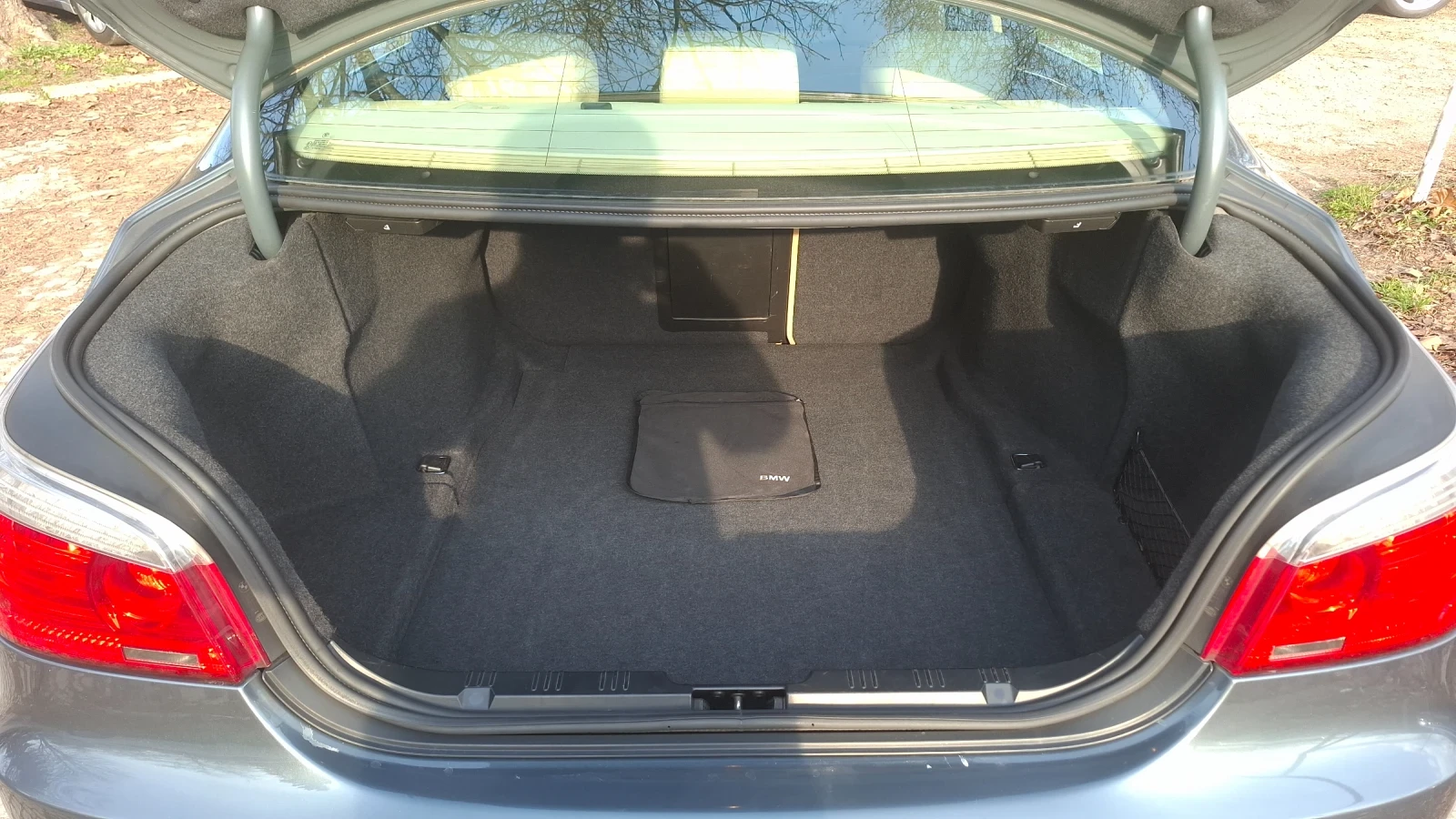 BMW 530 530Xdrive/235КС/Автоматик/Кожа/Нави, снимка 11 - Автомобили и джипове - 53987511