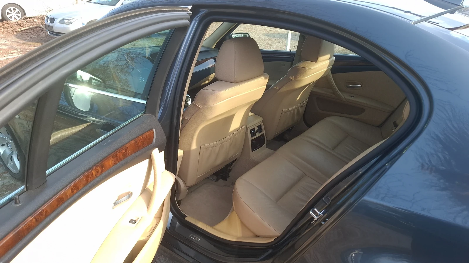 BMW 530 530Xdrive/235КС/Автоматик/Кожа/Нави, снимка 10 - Автомобили и джипове - 53987511