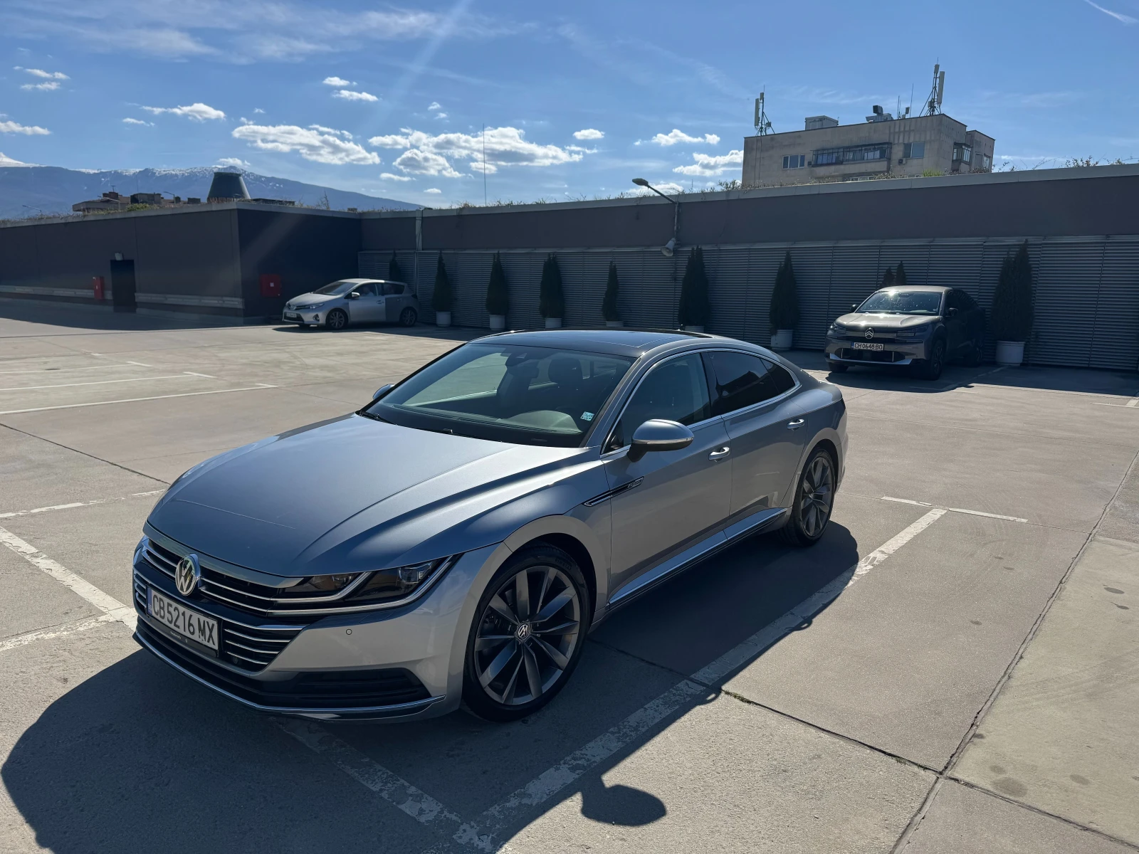 VW Arteon 4x4, 190кс, TDI, DSG, 107x KM, снимка 2 - Автомобили и джипове - 54312656