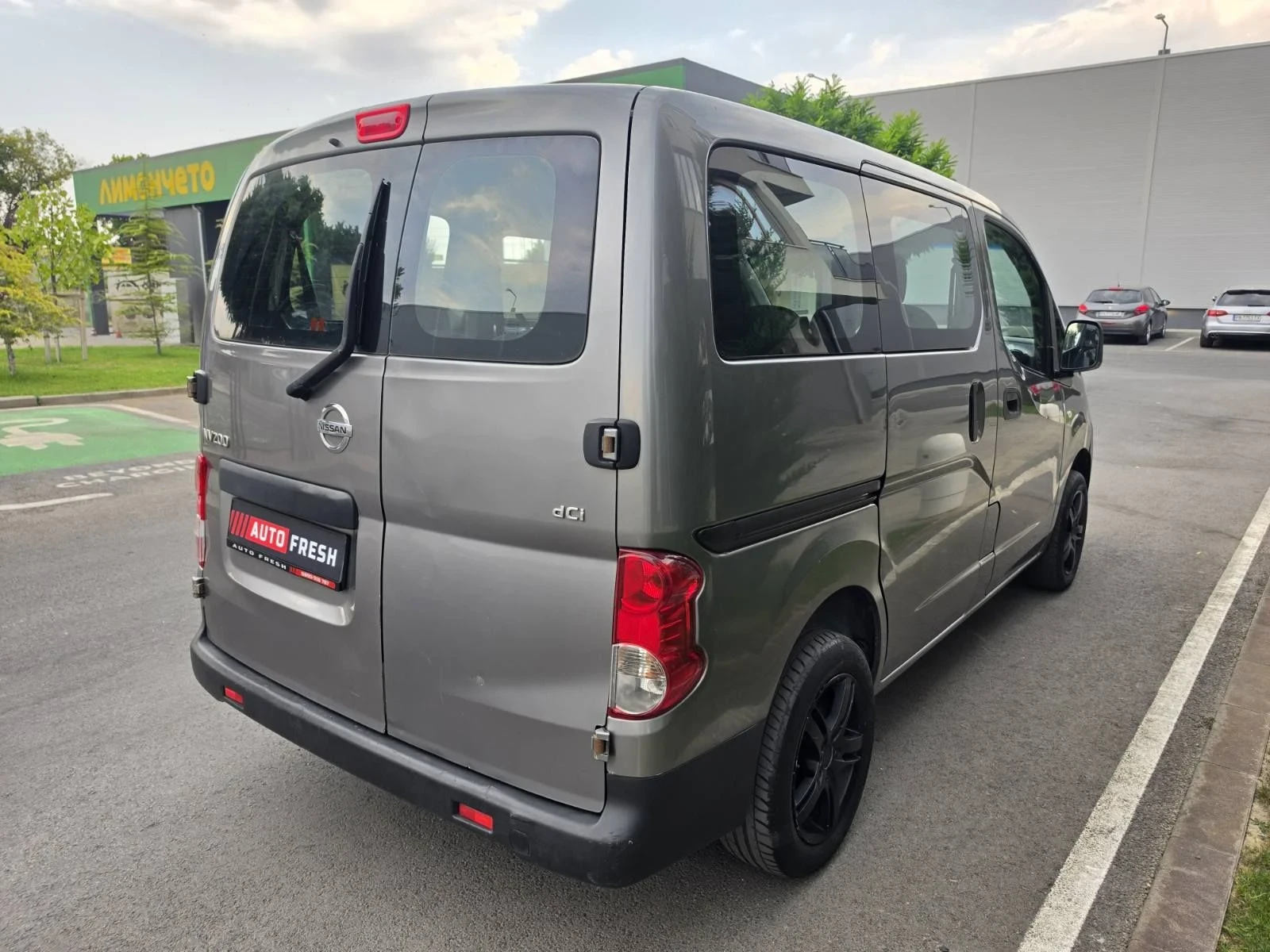 Nissan e-NV200 7 �����, ��������  | Mobile.bg � ����������� 4