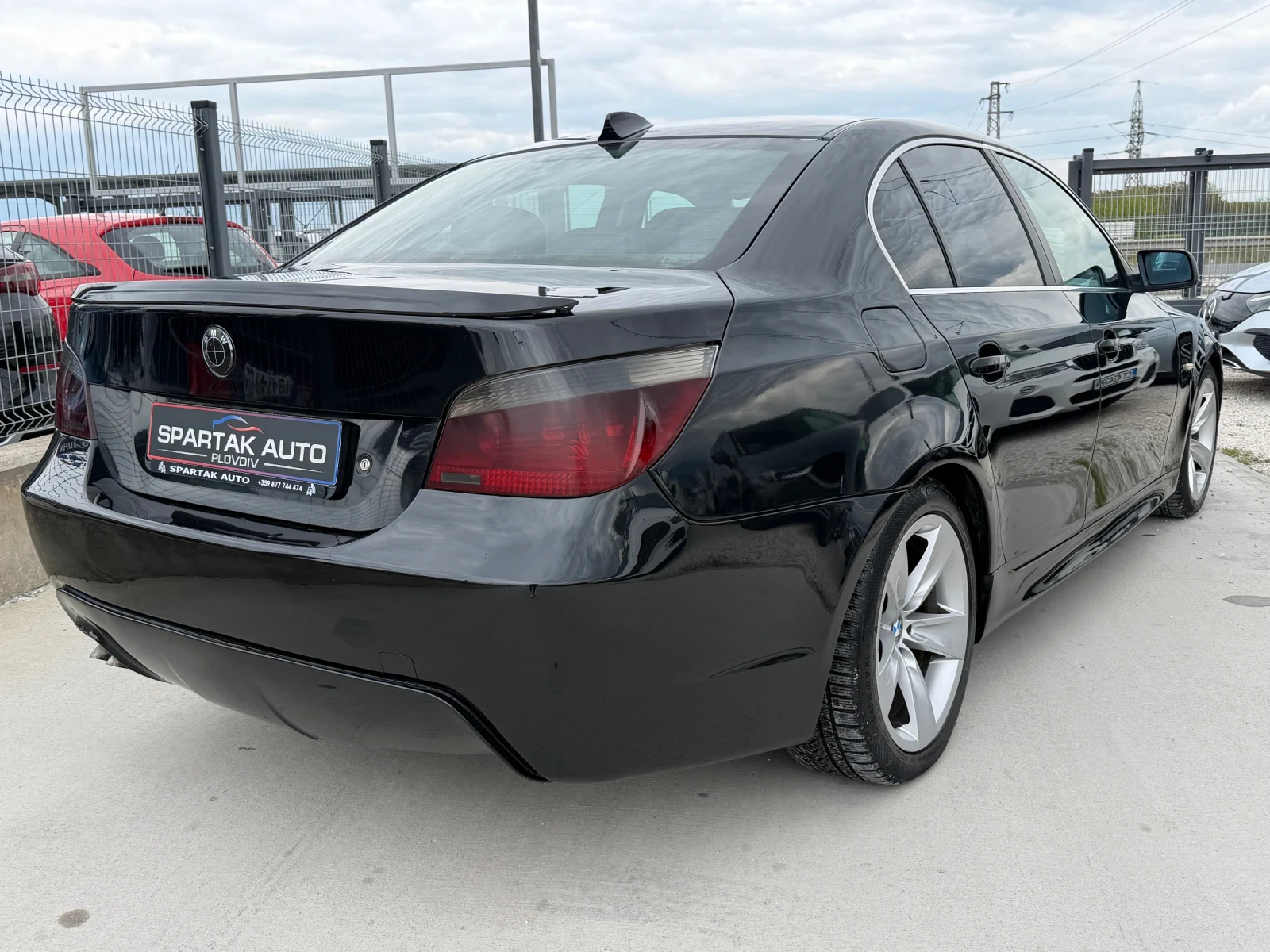BMW 530 D* 2006г* M Pack* Топ Състояние* Автоматик* , снимка 4 - Автомобили и джипове - 54381302