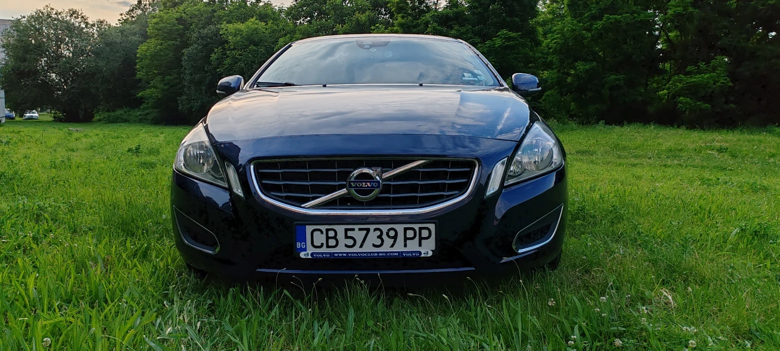 Volvo V60, снимка 3 - Автомобили и джипове - 55783283