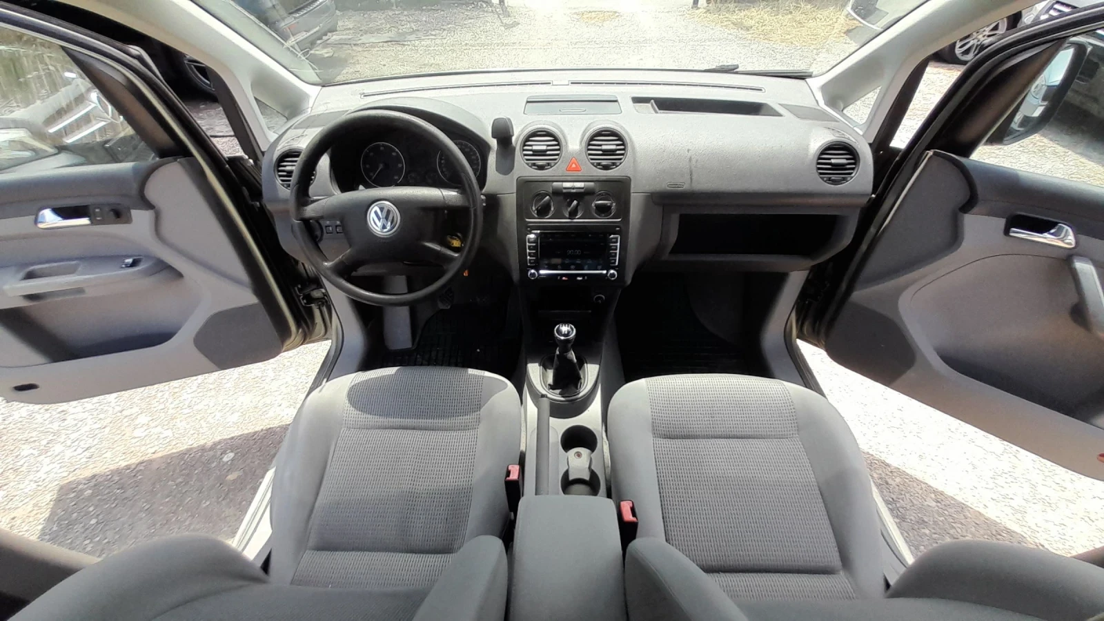 VW Caddy 1.9TDI 105kc Klima Navi , снимка 11 - Автомобили и джипове - 54488849