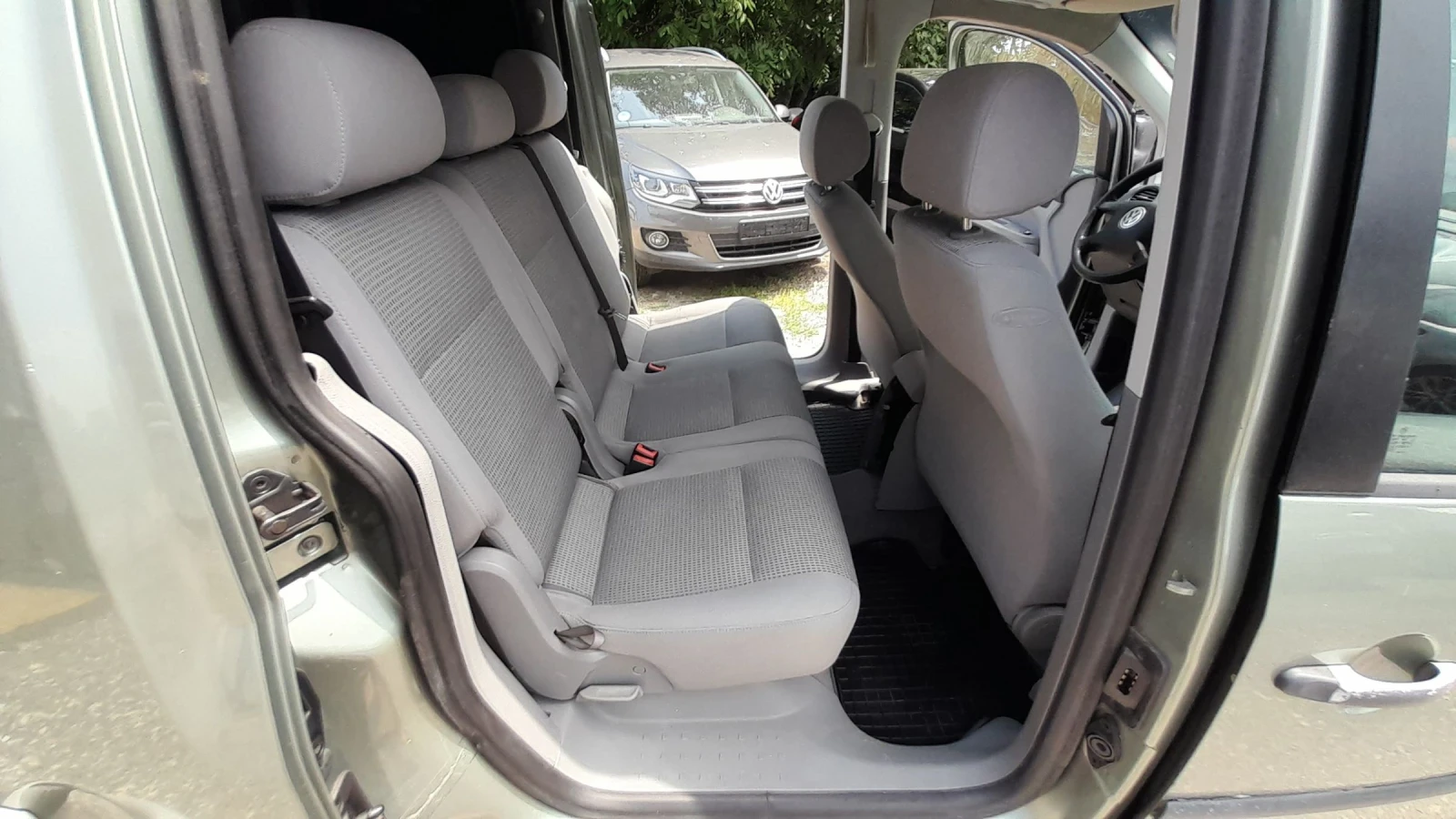 VW Caddy 1.9TDI 105kc Klima Navi , снимка 10 - Автомобили и джипове - 54488849