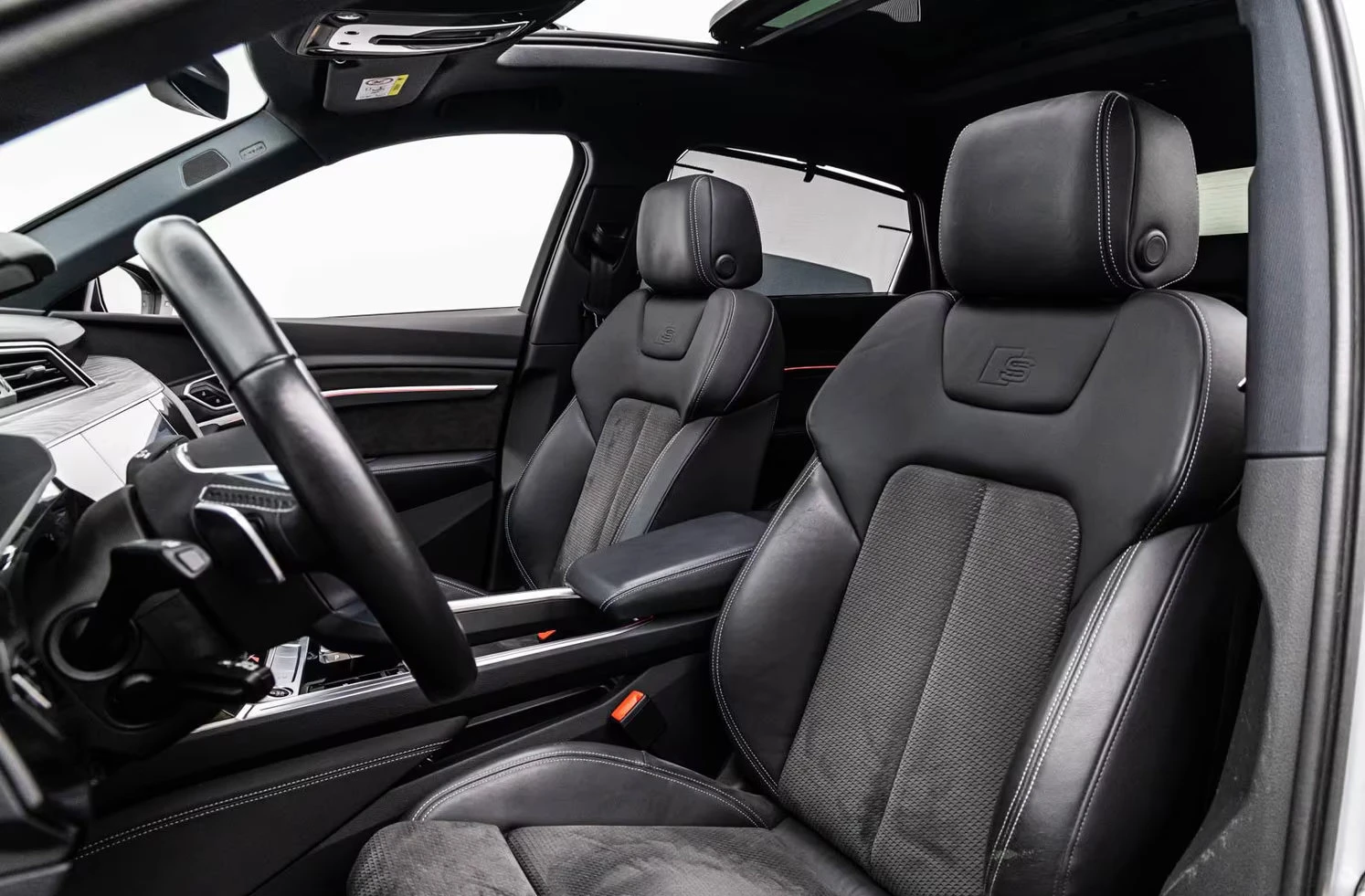 Audi E-Tron 55/SPORTBACK/2X-SLINE/BLACKOPT/360/B&O/PANO/407z | Mobile.bg � ����������� 11