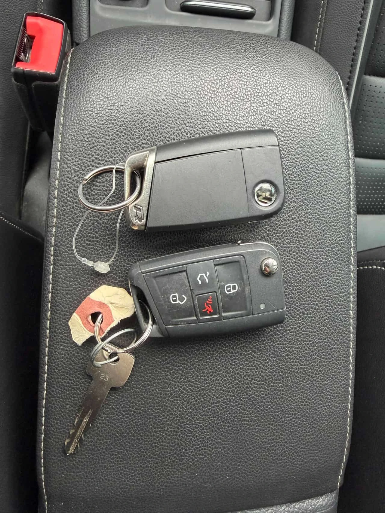 VW Golf R | ��������� ����� | ������� | CARFAX | ��� ����� | Mobile.bg � ����������� 10