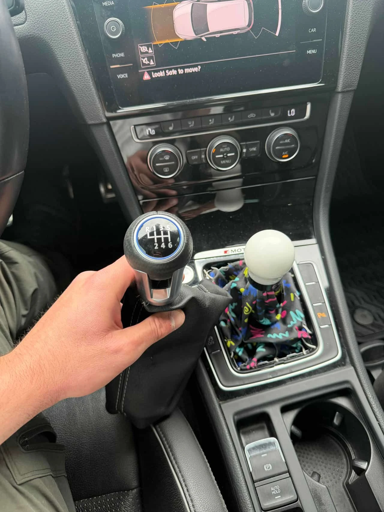 VW Golf R | ��������� ����� | ������� | CARFAX | ��� ����� | Mobile.bg � ����������� 12