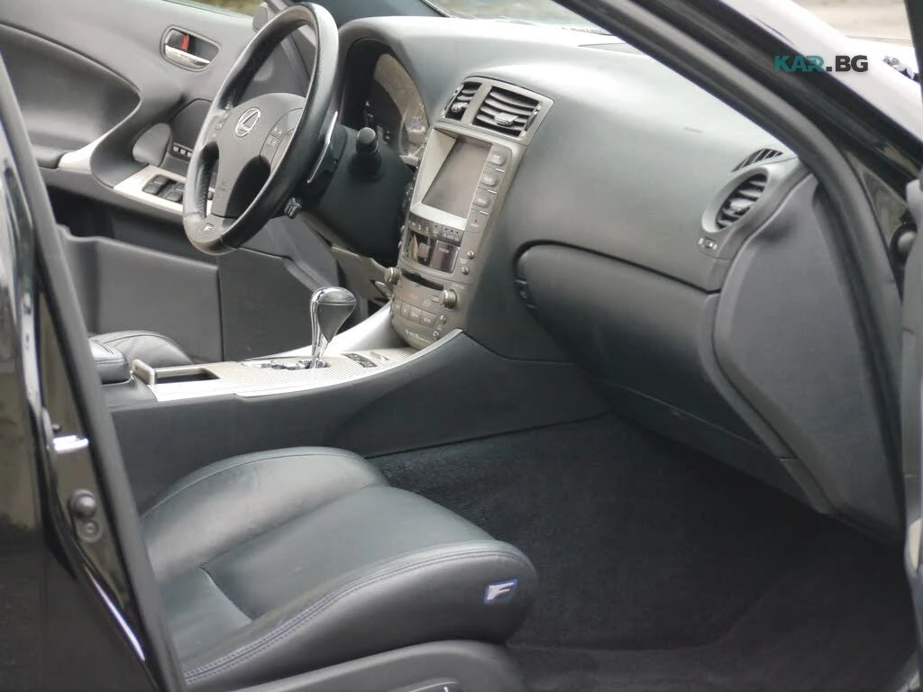 Lexus IS F * V8* КОЖА* ПОДГРЕВ* NAVI* ШИБИДАХ* , снимка 16 - Автомобили и джипове - 54752981