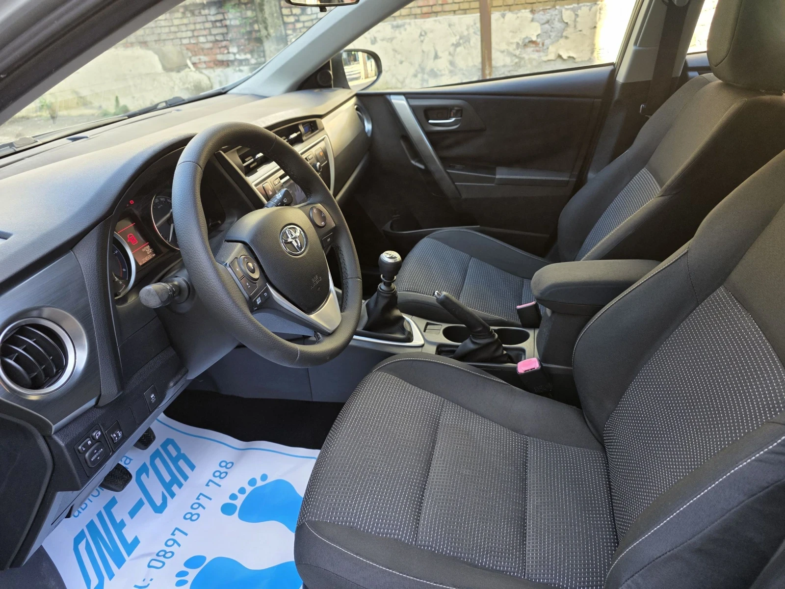 Toyota Auris 1.4D4D-90KC ACTIVE, снимка 9 - Автомобили и джипове - 54761719