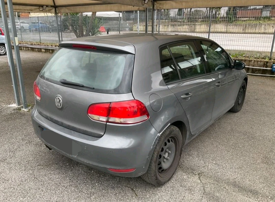 VW Golf 2.0 tdi, снимка 2 - Автомобили и джипове - 55127096