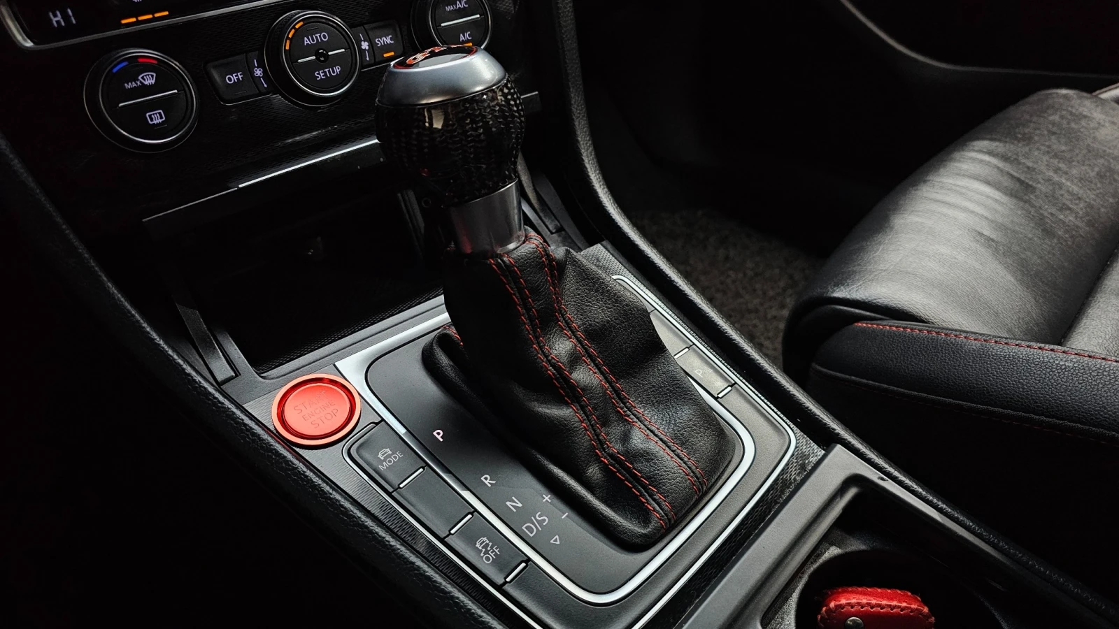 VW Golf GTI 2.0 TSI DSG | Шибедах | Камера | Keyless, снимка 14 - Автомобили и джипове - 55333213