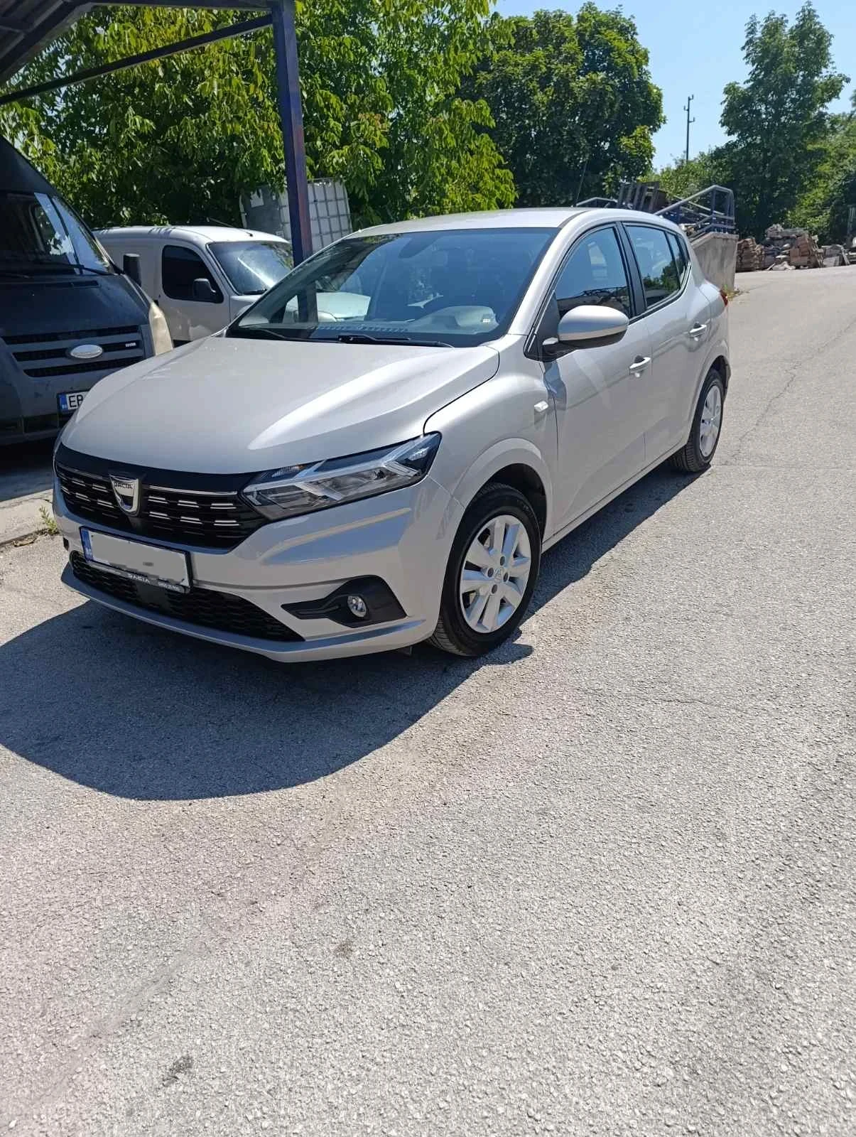 Dacia Sandero 1.0, снимка 4 - Автомобили и джипове - 55403632