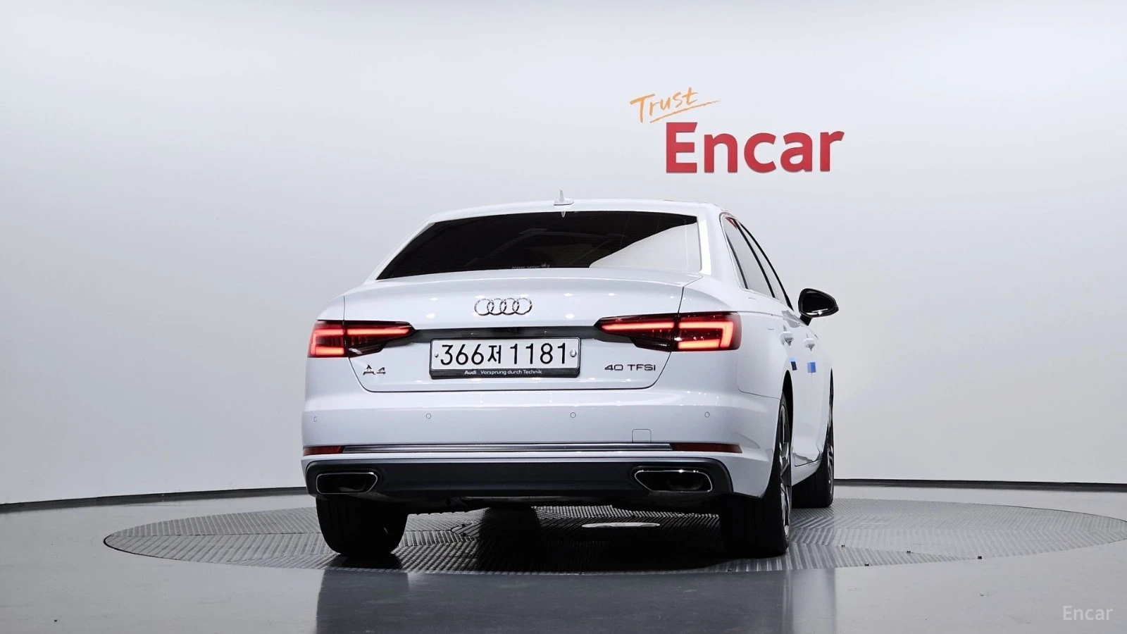 Audi A4 40 TFSI QUATTRO PREMIUM, снимка 4 - Автомобили и джипове - 55435868