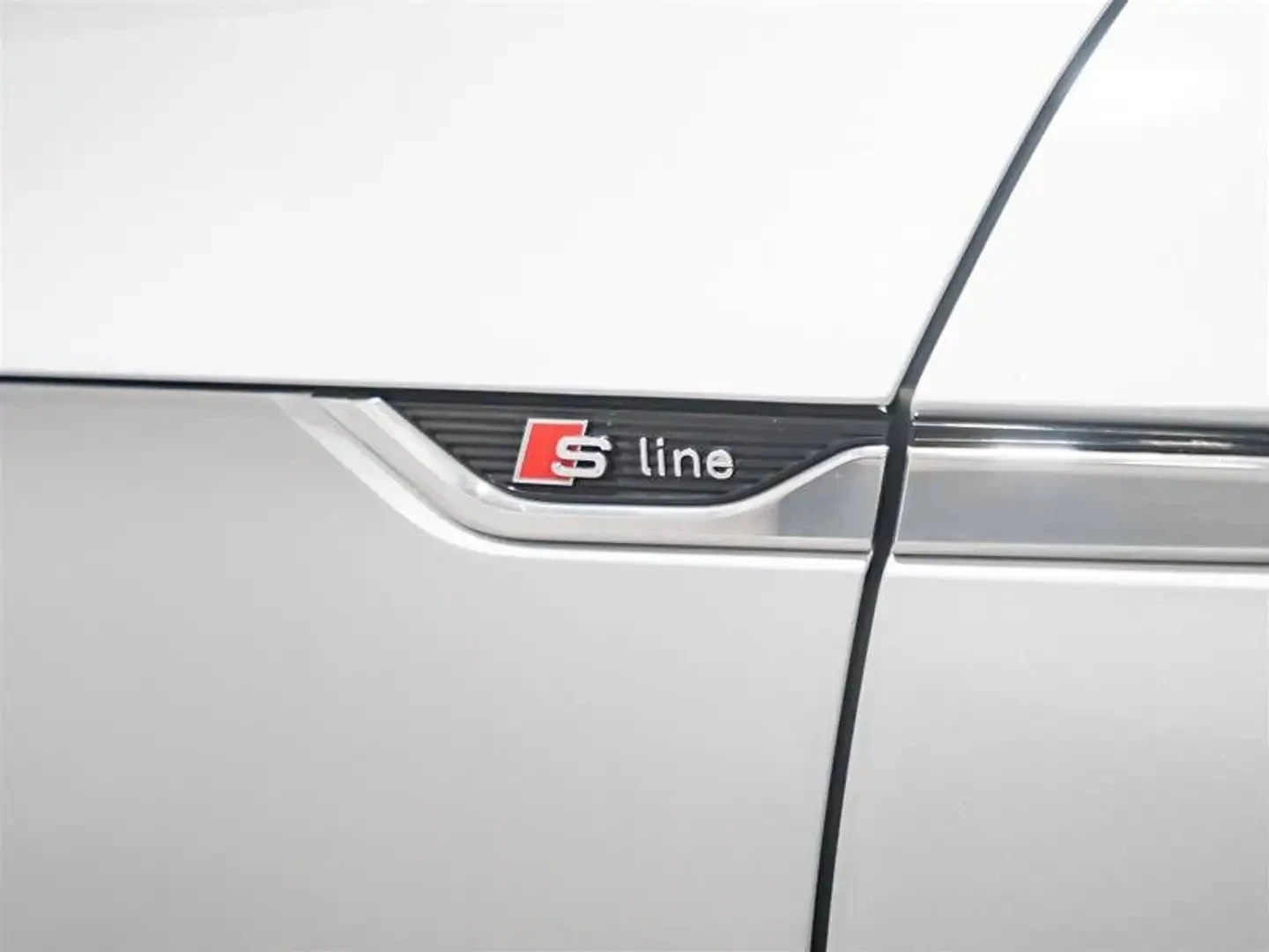 Audi A5 TECHNIK S LINE ЦЕНА ДО БЪЛГАРИЯ АВТОКРЕДИТ, снимка 5 - Автомобили и джипове - 55503926