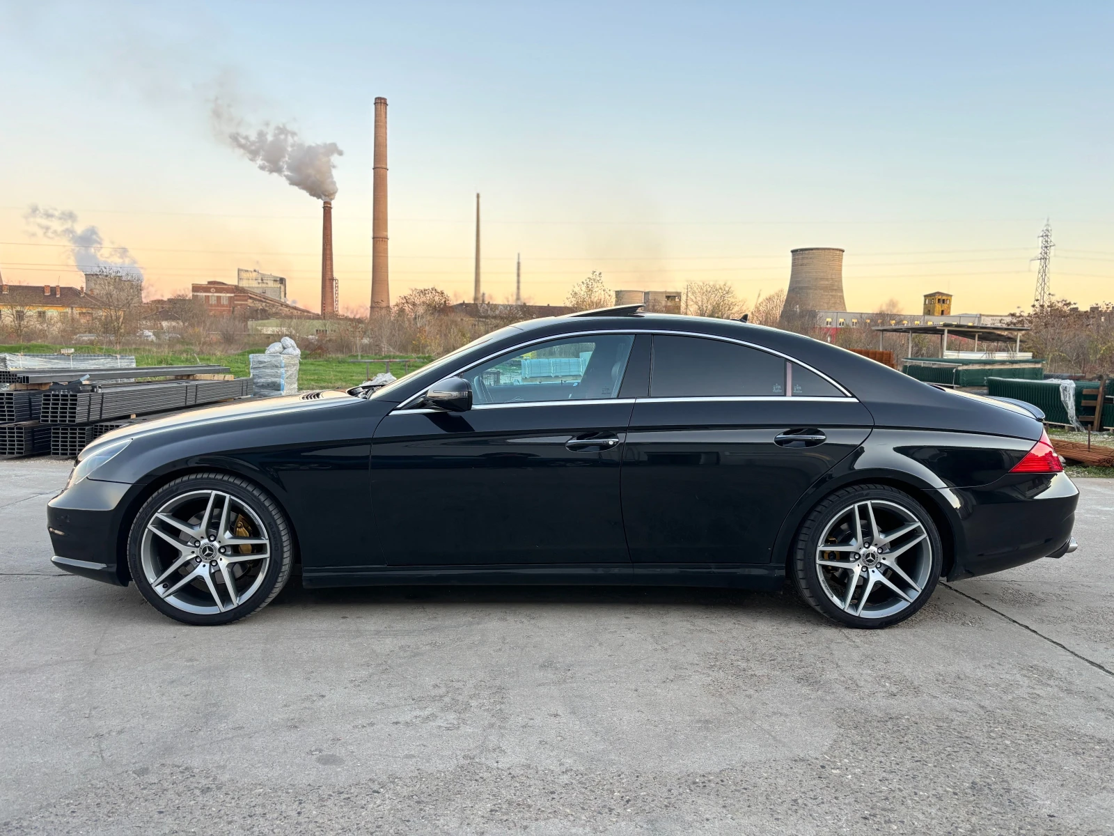 Mercedes-Benz CLS 550, снимка 2 - Автомобили и джипове - 55728173