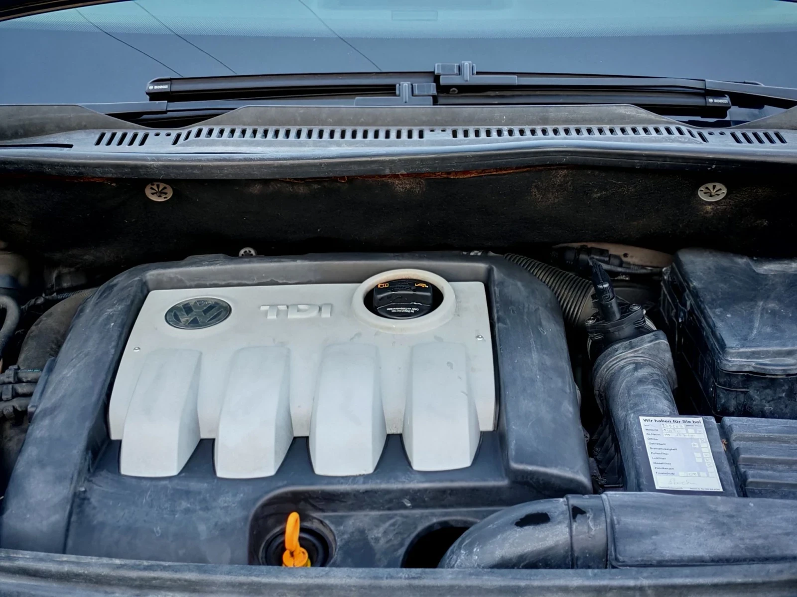 VW Touran 1.9TDI(105)* 6-СКОРОСТИ* FACELIFT* НОВ ВНОС* , снимка 16 - Автомобили и джипове - 55931137