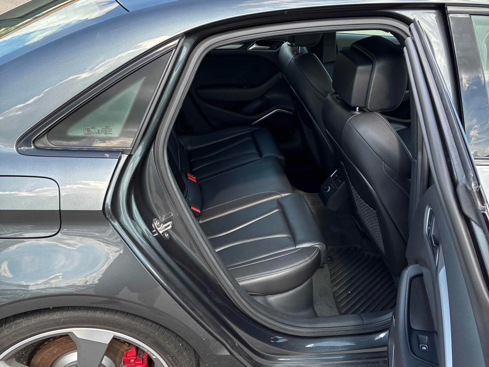 Audi S3 * Technik * ���������� * ������ ���������������� | Mobile.bg � ����������� 12