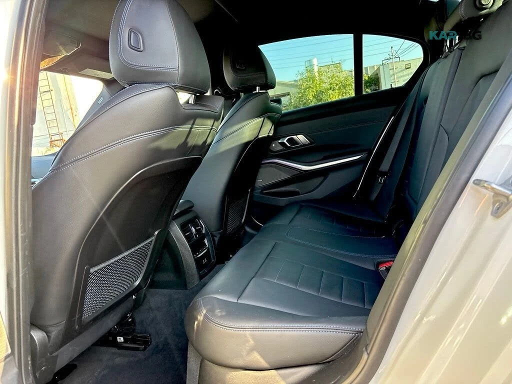 BMW M3 АвтоКредит * (ЦЕНА ДО БГ), снимка 9 - Автомобили и джипове - 56059990