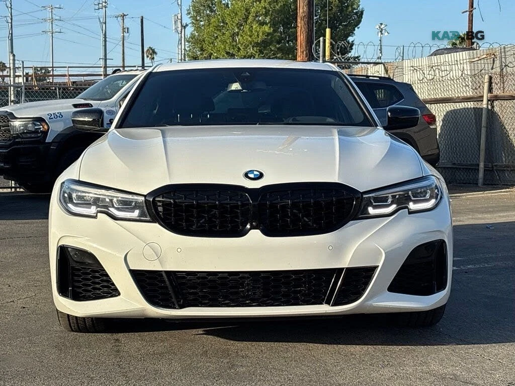 BMW M3 АвтоКредит * (ЦЕНА ДО БГ), снимка 2 - Автомобили и джипове - 56059990