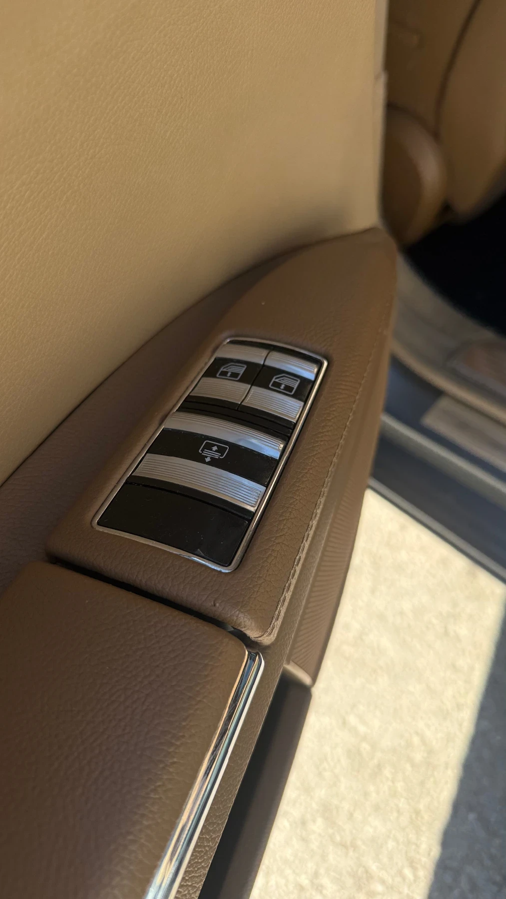Mercedes-Benz S 320, снимка 8 - Автомобили и джипове - 56323093