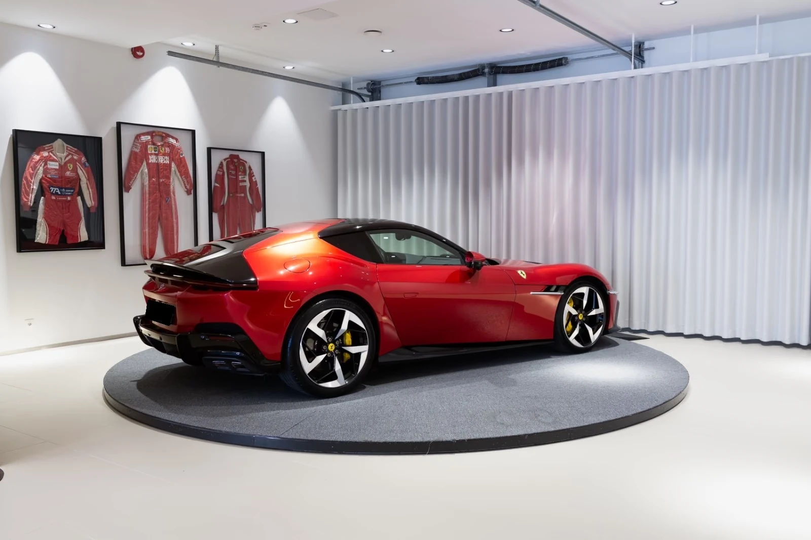 Ferrari 12 Cilindri DAYTONA RACING/BURMESTER/360/ROSSO IMOLA/PANO/LIFT | Mobile.bg � ����������� 5