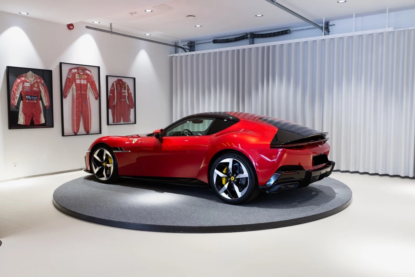 Ferrari 12 Cilindri DAYTONA RACING/BURMESTER/360/ROSSO IMOLA/PANO/LIFT | Mobile.bg � ����������� 3