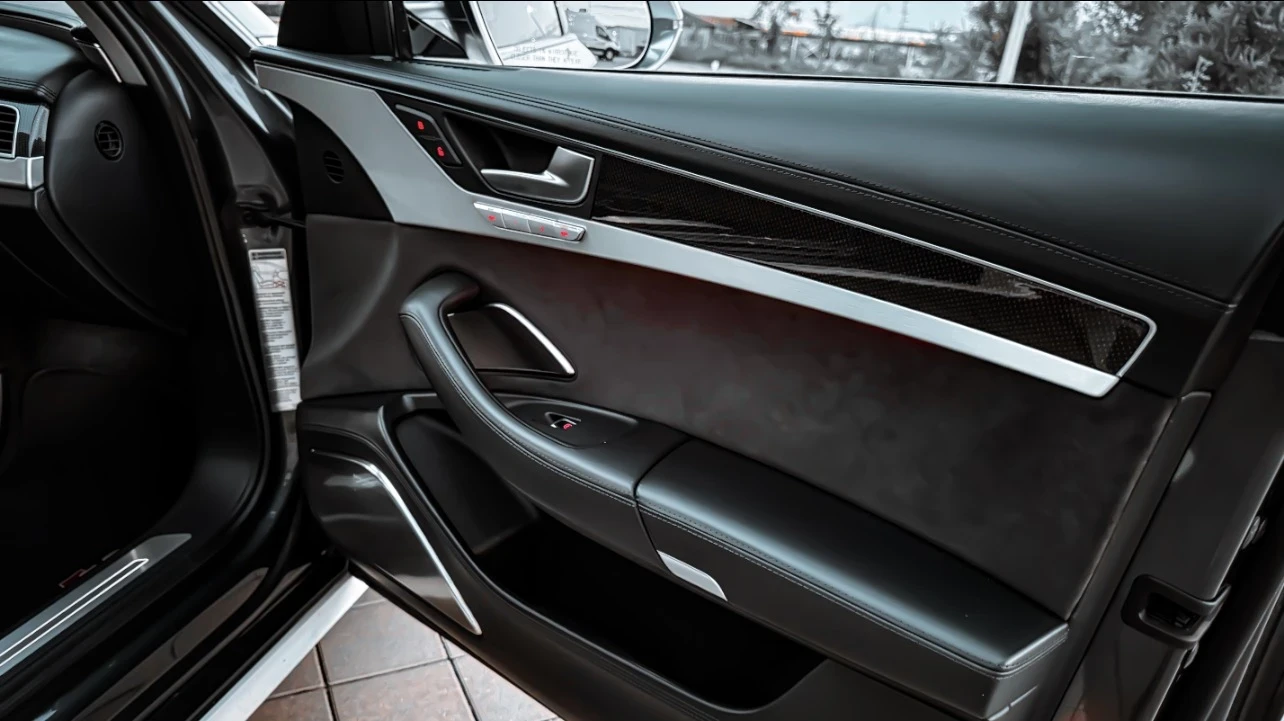 Audi S8, снимка 14 - Автомобили и джипове - 56718367