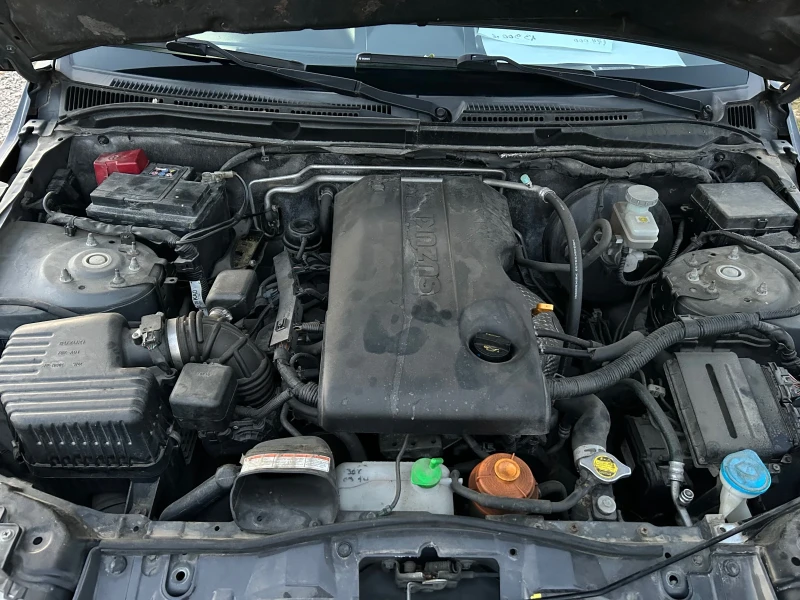 Suzuki Grand vitara 2.4 Face Keyless 4x4 , снимка 12 - Автомобили и джипове - 51892697