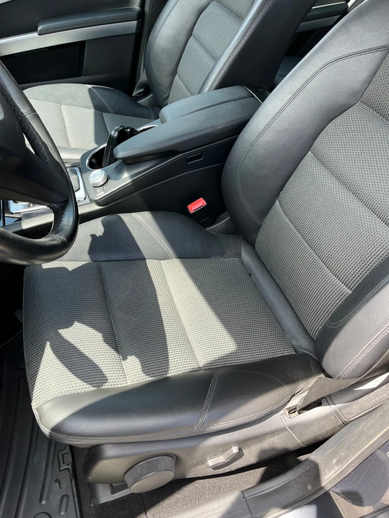 Mercedes-Benz GLK 4-MATiC, снимка 13 - Автомобили и джипове - 52338887