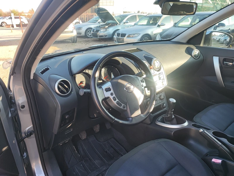 Nissan Qashqai 1, 5dci, снимка 12 - Автомобили и джипове - 52613878