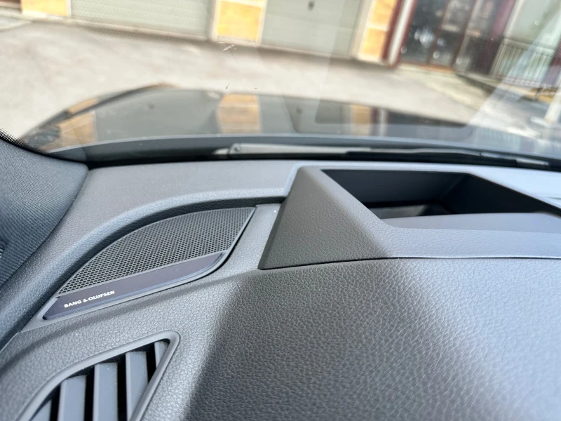 Audi SQ5 Technik Black Optic , снимка 11 - Автомобили и джипове - 52888315