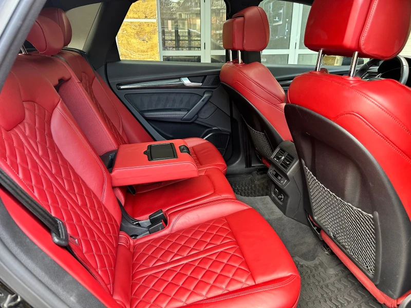 Audi SQ5 Technik Black Optic , снимка 10 - Автомобили и джипове - 52888315