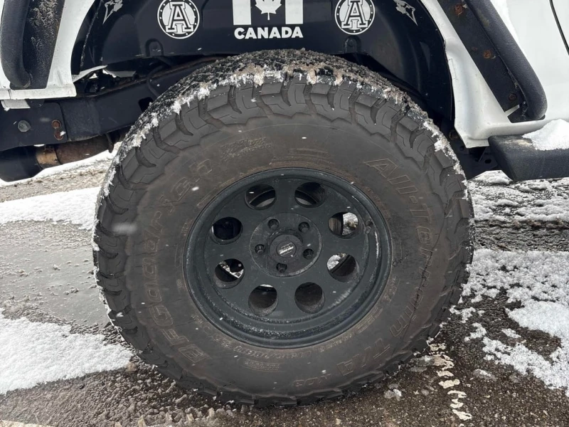 Jeep Wrangler * Sport * CARFAX * БЕЗ ПЪРВОНАЧАЛНА ВНОСКА, снимка 7 - Автомобили и джипове - 52959425