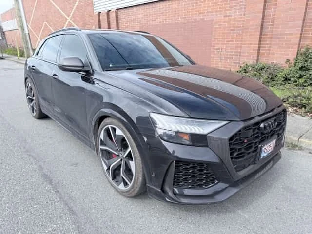 Audi RSQ8 4.0 TFSI * ДИСТРОНИК* 360 КАМЕРА* ОБДУХВАНЕ* ПАНОР, снимка 3 - Автомобили и джипове - 54034370