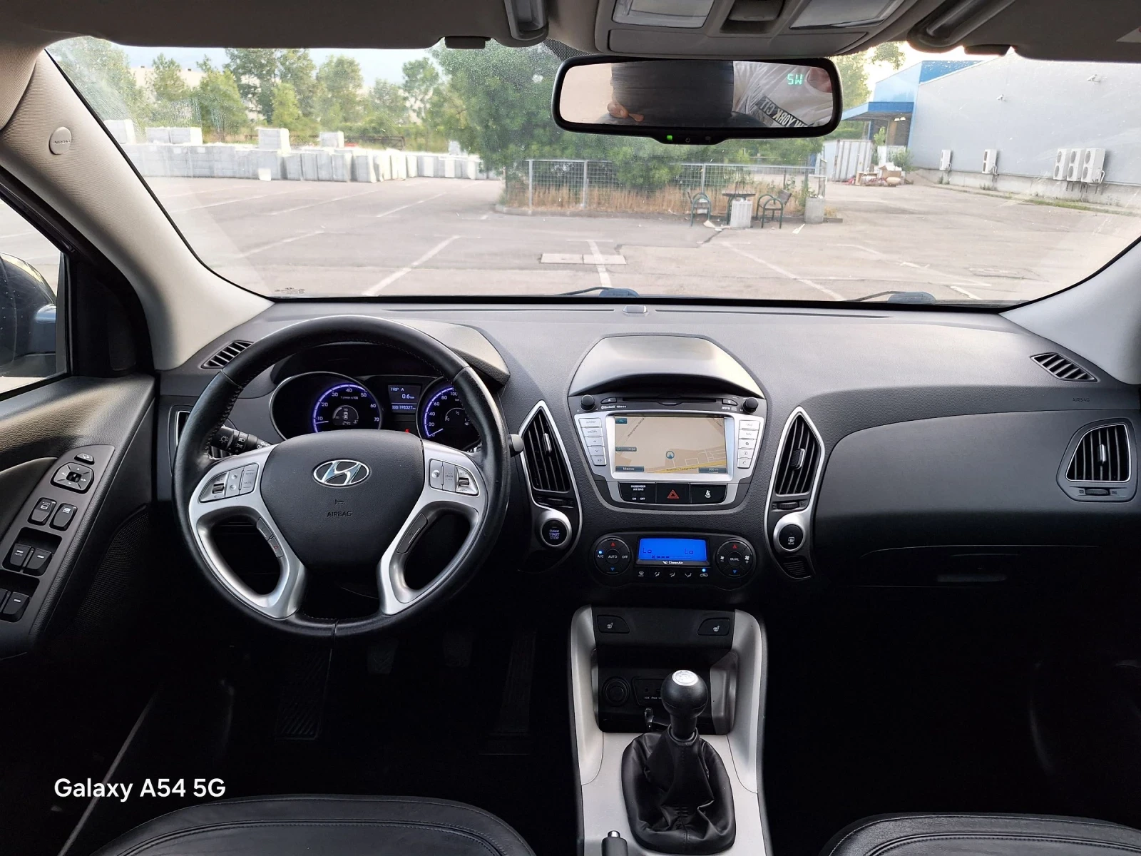 Hyundai IX35 2.0-163кс. ВСИЧКИ ЕКСТРИ - изображение 8