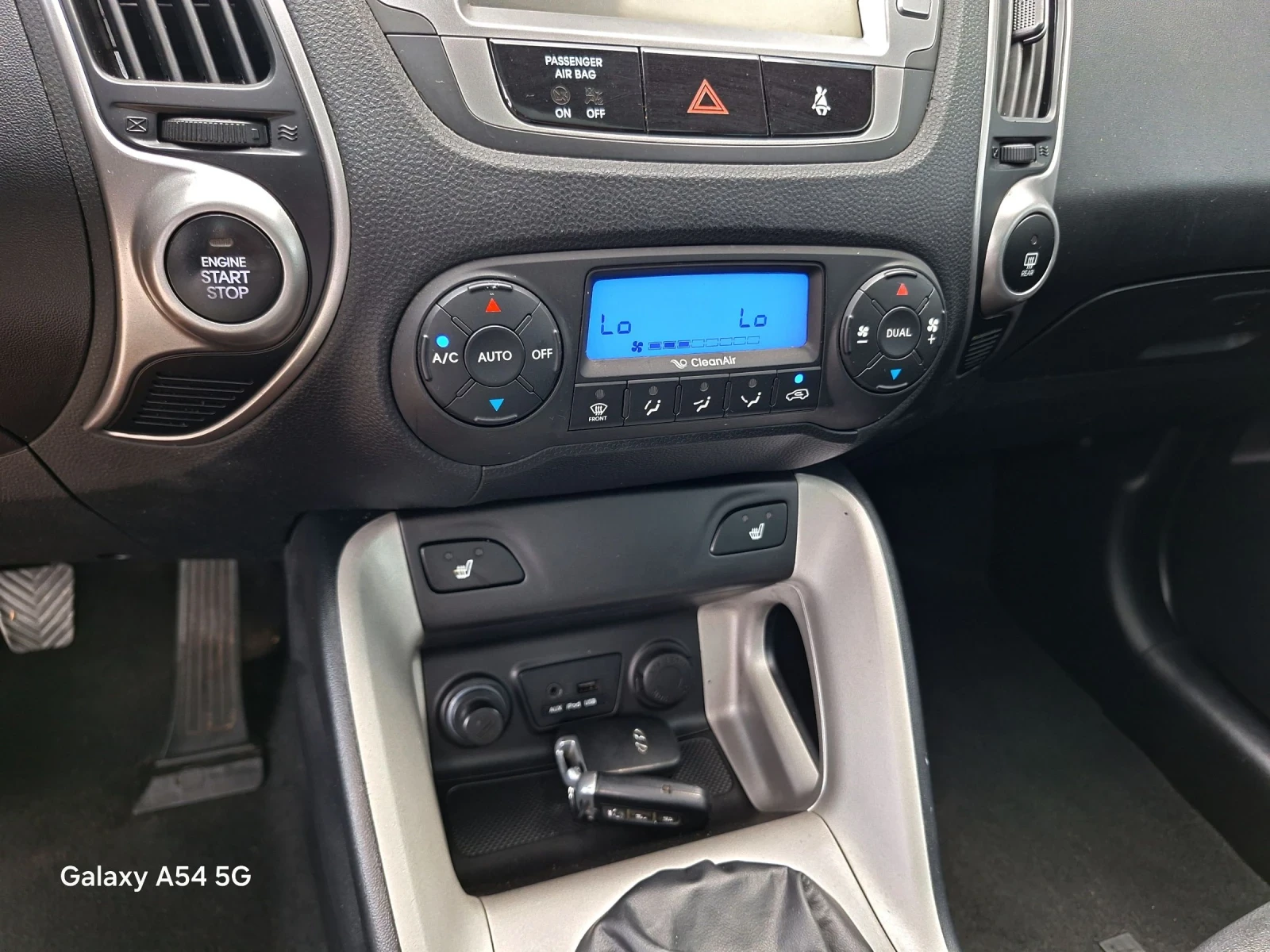 Hyundai IX35 2.0-163кс. ВСИЧКИ ЕКСТРИ - изображение 9
