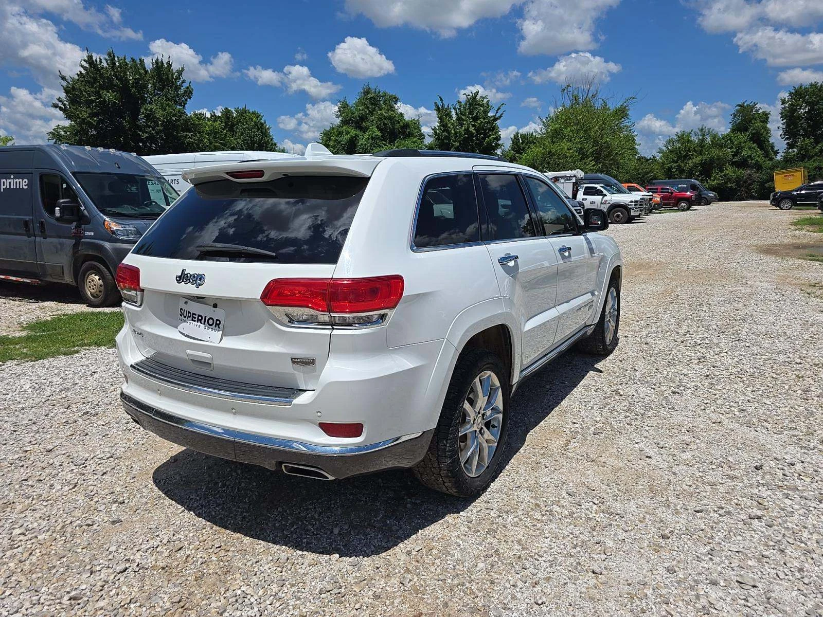 Jeep Grand cherokee SUMMIT* 5.7 HEMI* HARMAN* DISTRO* ОБДУХ* 8ZF* DIGI - изображение 4