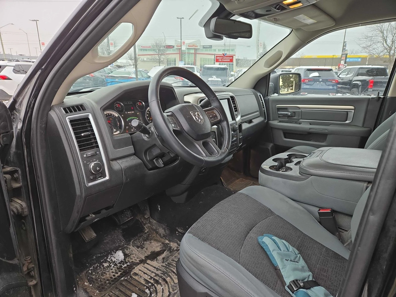 Dodge RAM 1500 BIG HORN CARFAX АВТО КРЕДИТ  - изображение 6