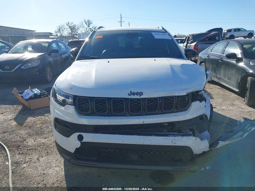 Jeep Compass 2.0L I-4 DI, DOHC, VVT, TURBO, 200HP 4X4 Drive | Mobile.bg � ����������� 13