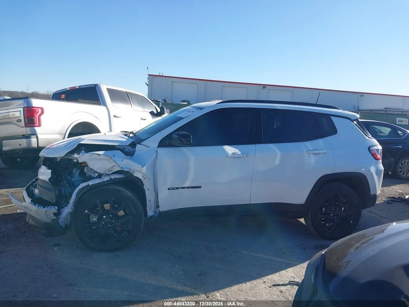 Jeep Compass 2.0L I-4 DI, DOHC, VVT, TURBO, 200HP 4X4 Drive | Mobile.bg � ����������� 15