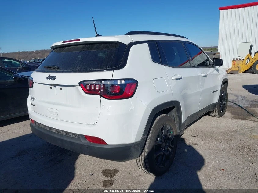 Jeep Compass 2.0L I-4 DI, DOHC, VVT, TURBO, 200HP 4X4 Drive | Mobile.bg � ����������� 4