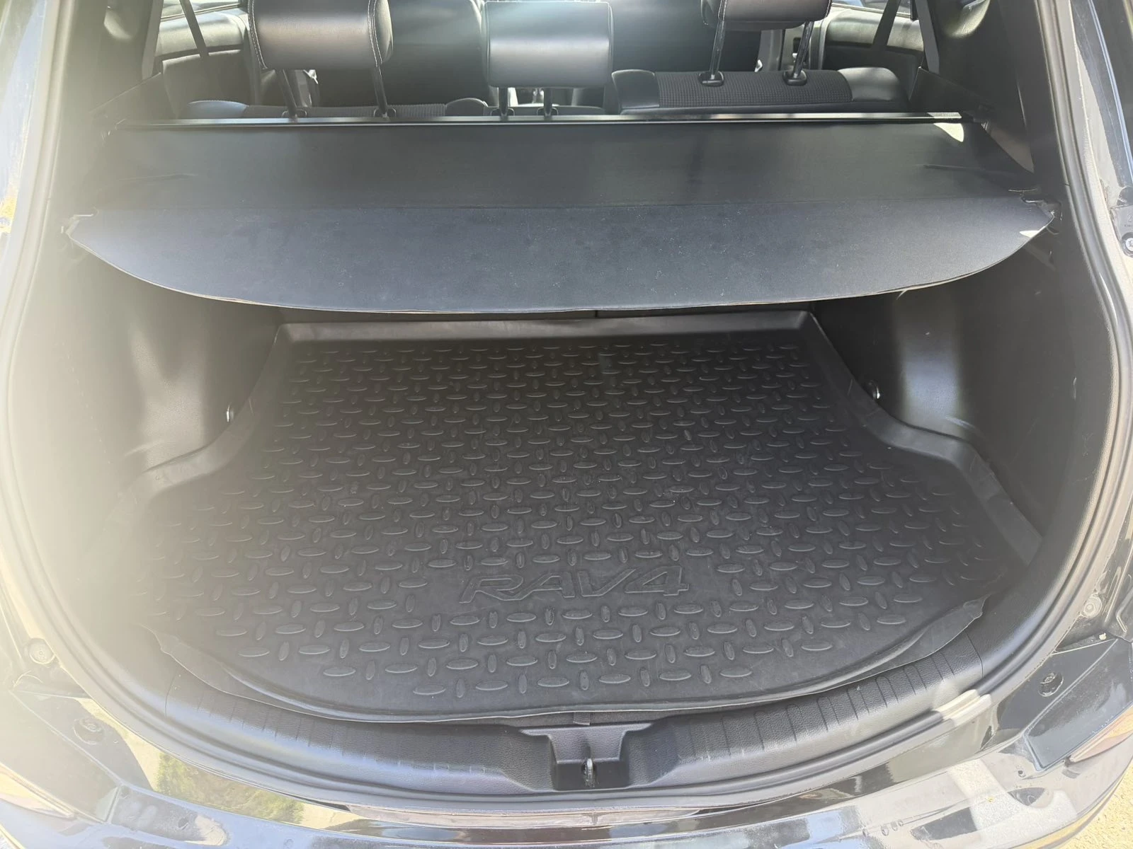 Toyota Rav4, снимка 4 - Автомобили и джипове - 54585990