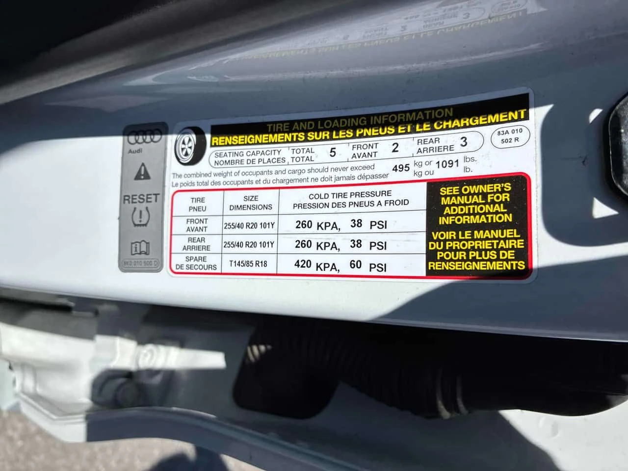 Audi Q3 Progressiv / DISTRONIC / LED / CARFAX, снимка 10 - Автомобили и джипове - 55632571